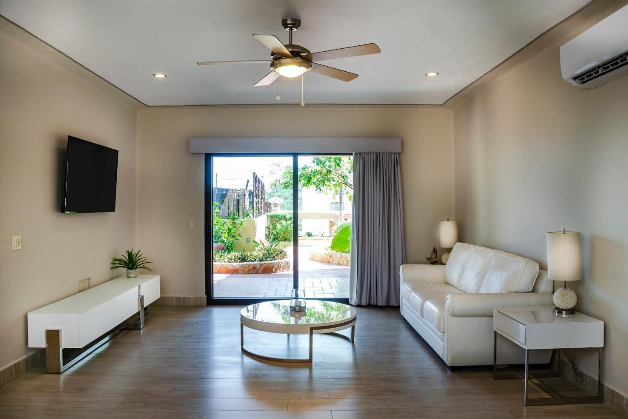 Castillo Blarney Inn Cabo San Lucas Extérieur photo