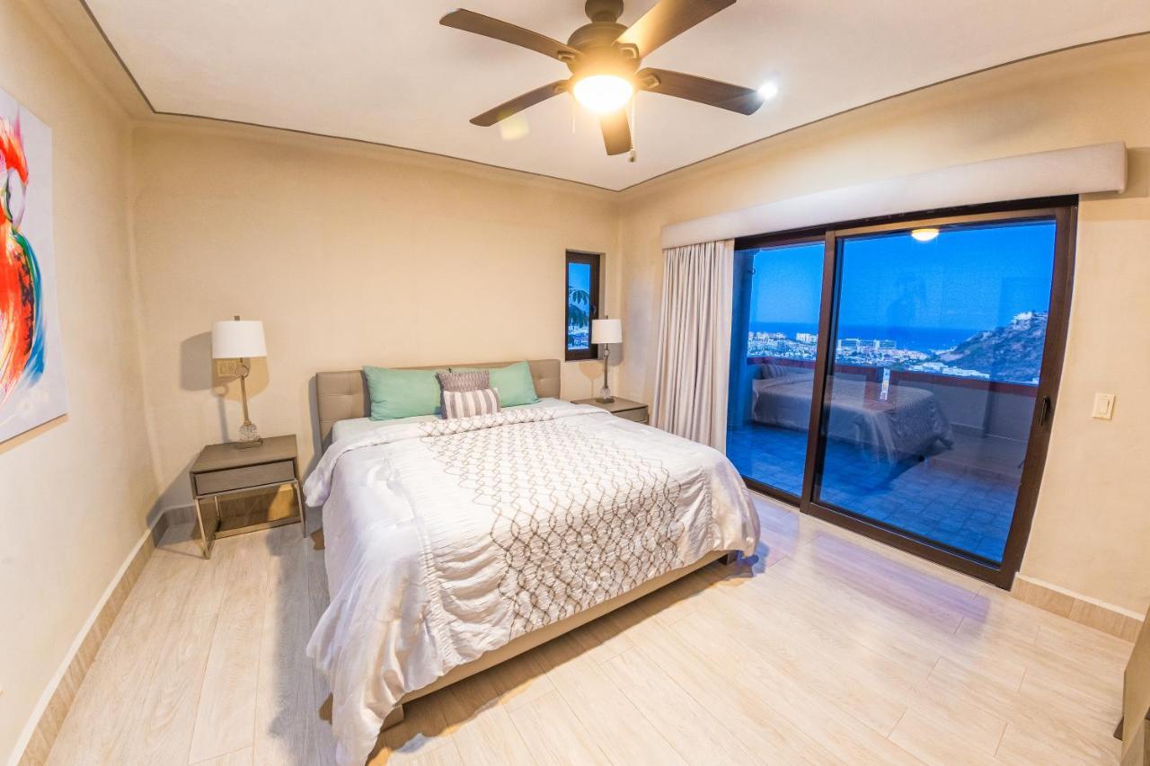 Castillo Blarney Inn Cabo San Lucas Extérieur photo